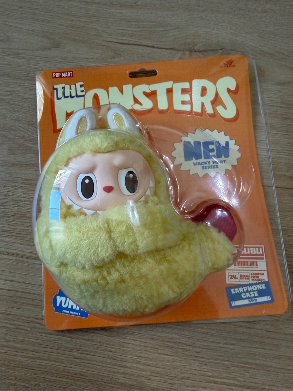POP MART The Monsters Shrimp Vinyl Face Earphone Case‎ Charm